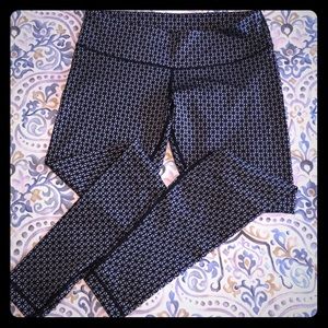 Lululemon Wunder Under 8